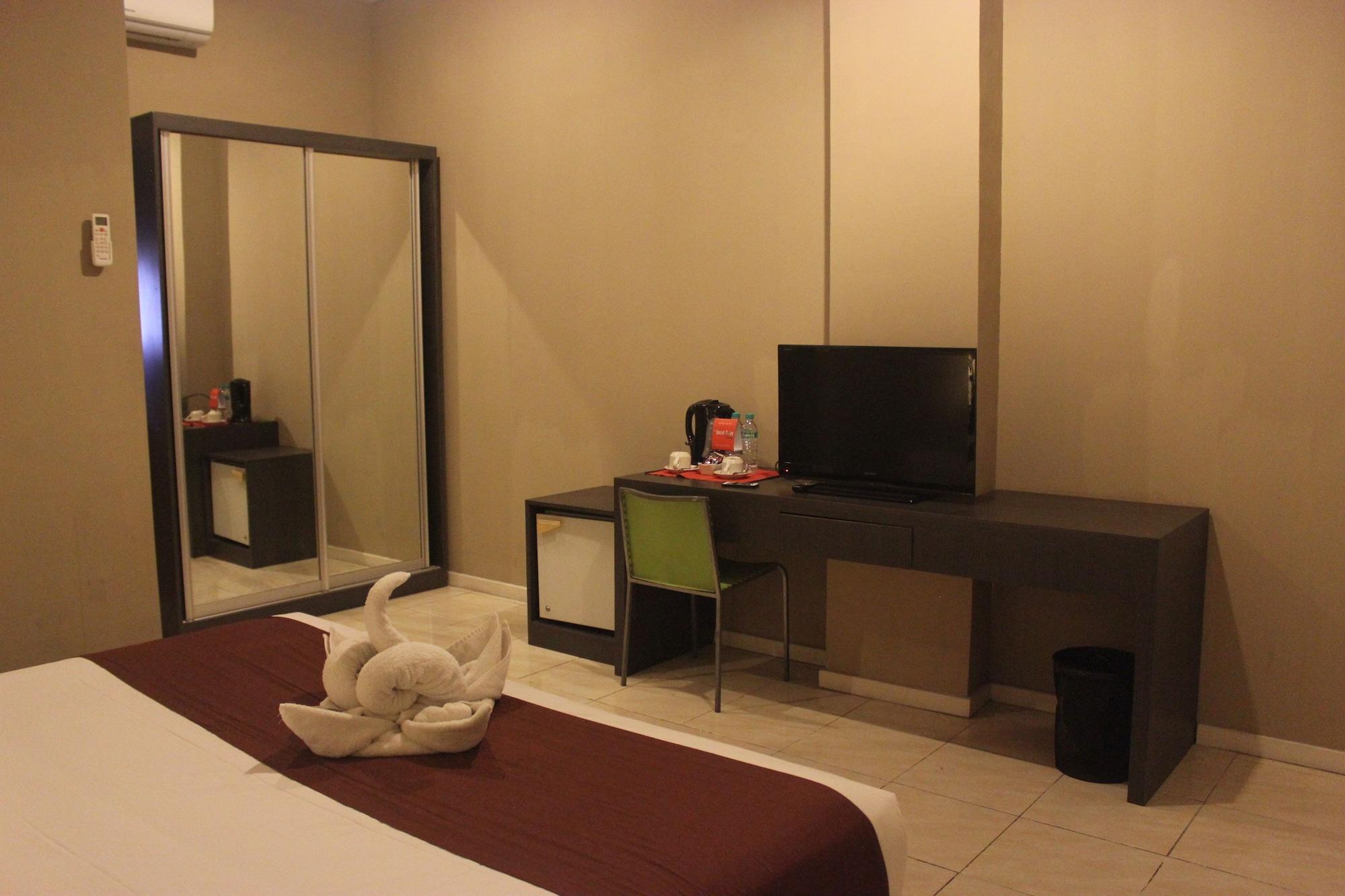 Reddoorz @ Sunset Point Seminyak Hotel Eksteriør billede